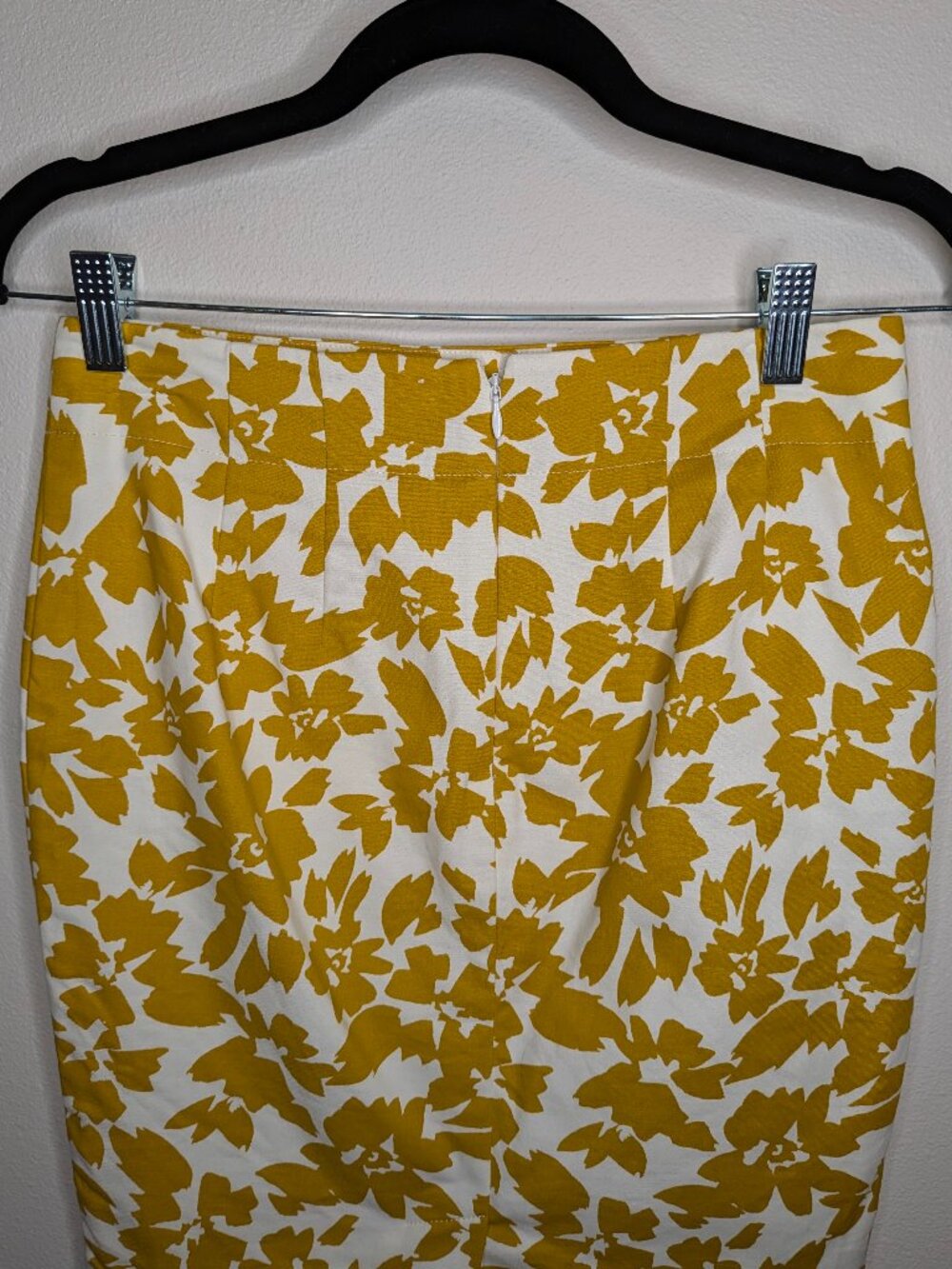 LOFT Petite Mustard Yellow Floral Pencil Skirt 0P Cotton Stretch - Picture 5 of 9
